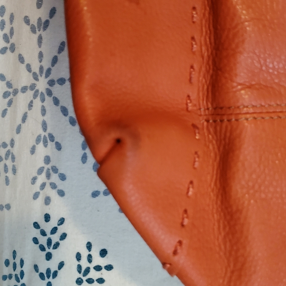 Purse - Picture 3 of 3